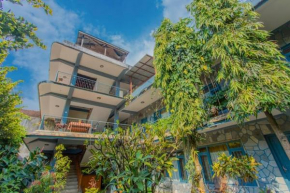 Hotel Monal